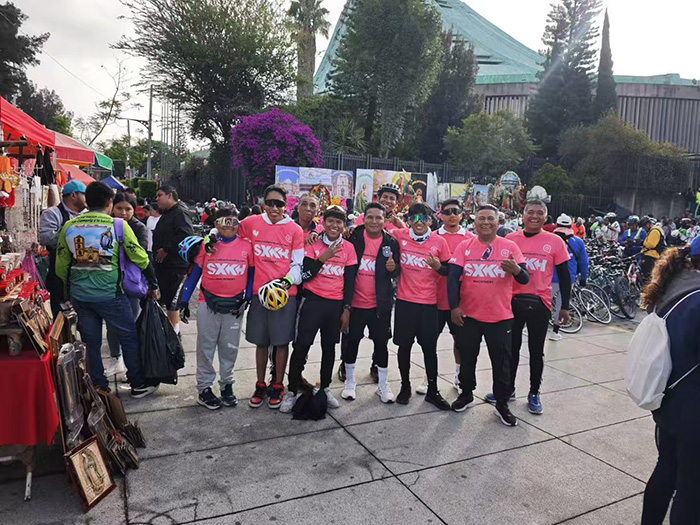 SXKH Mexico Company Sponsors Bicycle Circuit 01